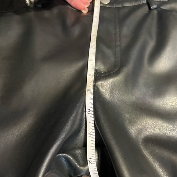 🖤Juniors' SO® Flare Faux-Leather Pants SZ 9 -NWT🖤 - Picture 9 of 13